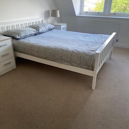 Lovely 2-Bed Flat With Well Equipped Kitchen Apartment Ealing Exterior photo